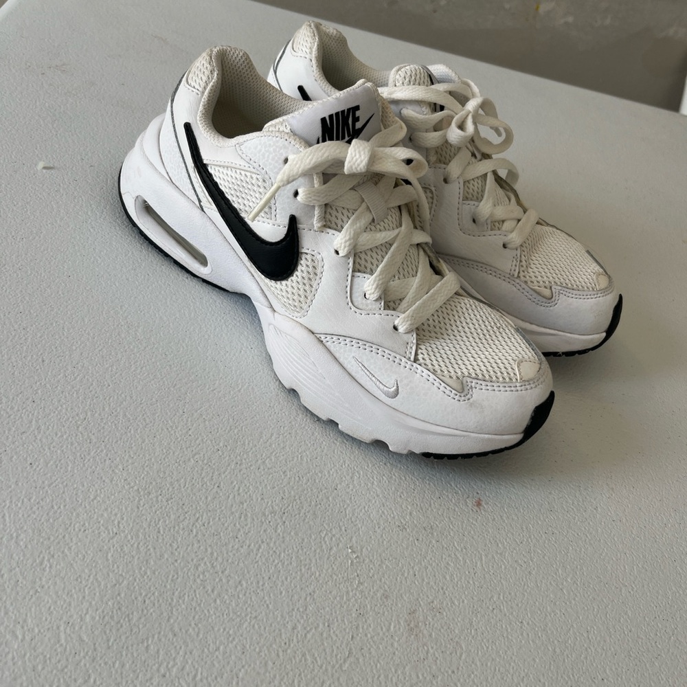Nike Kids White and Black Sneakers